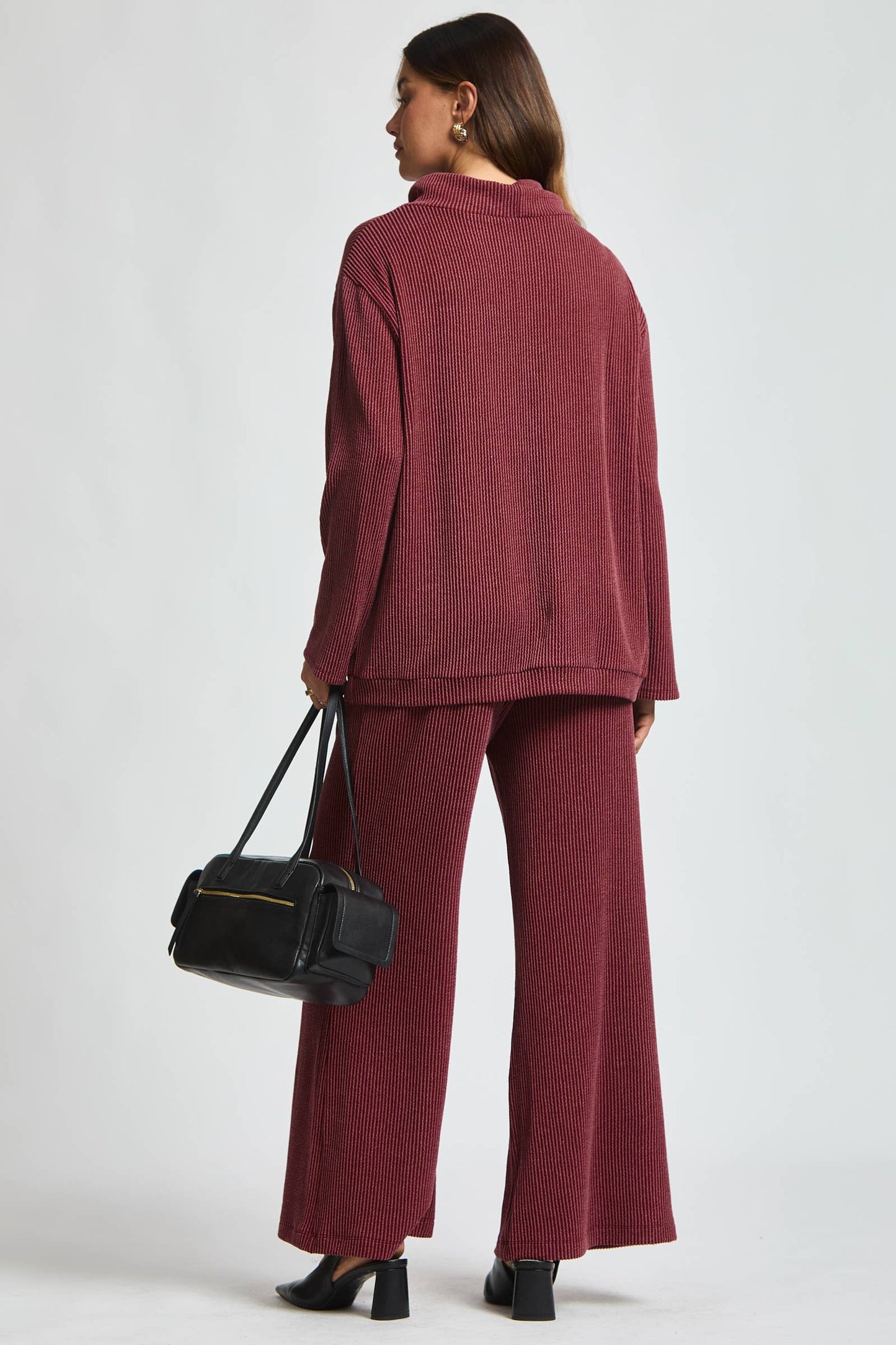 2-Piece Cowl Neck Ribbed Set TRVSET-LAVISH