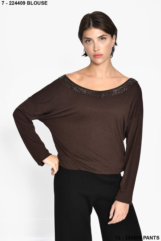Brown basic top